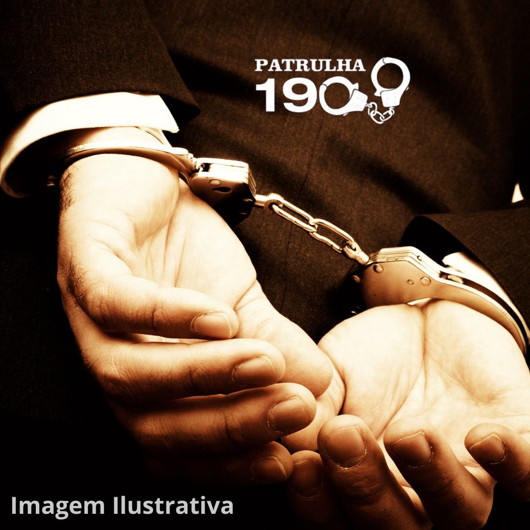 Homem é preso com mandado no Jardim Batel