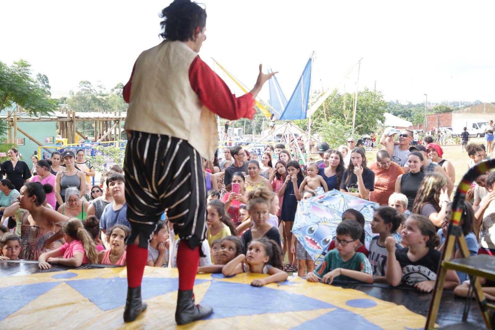 Festival de Verão leva milhares de visitantes ao Parque da Pedreira em Campo Mourão