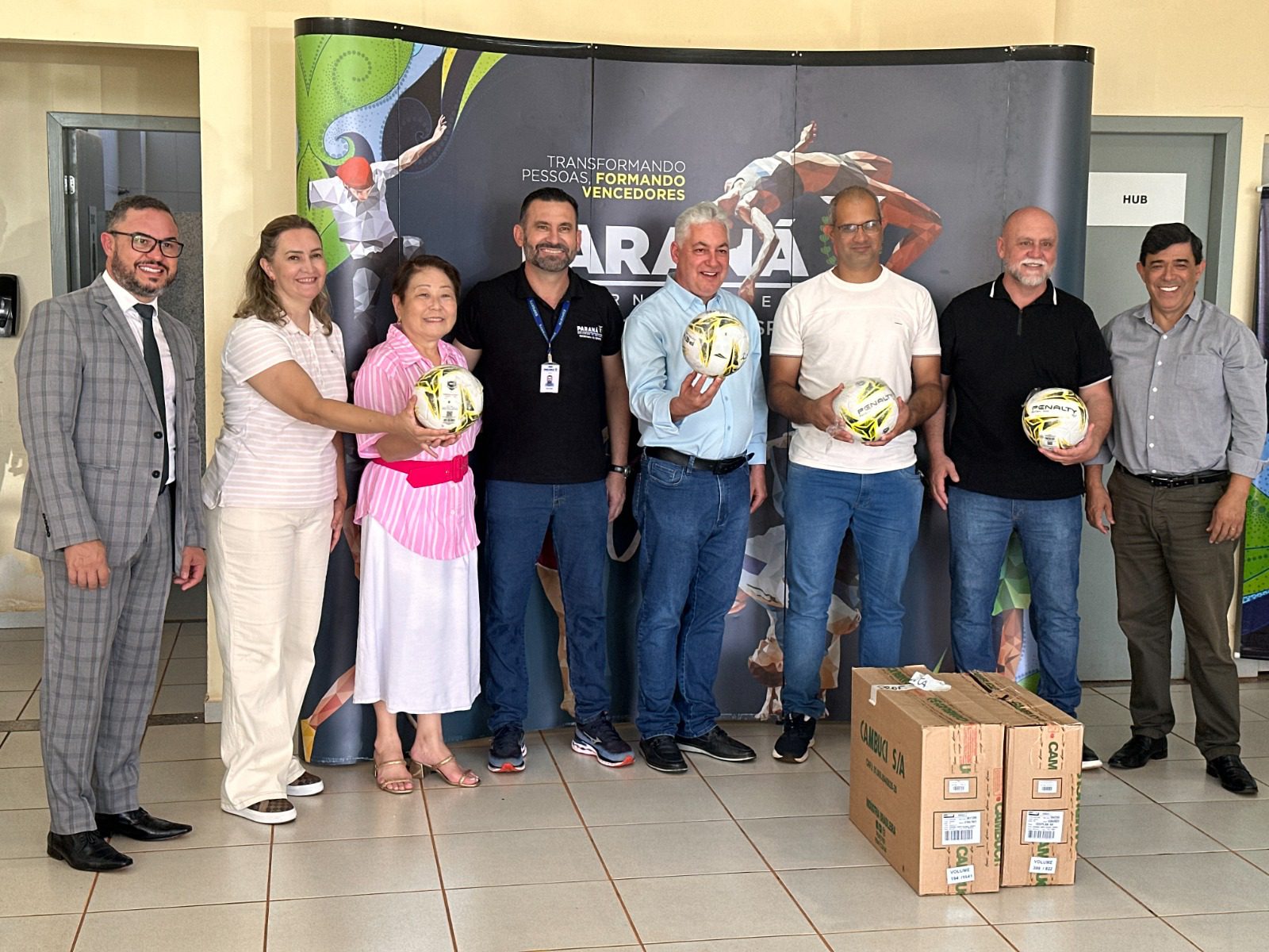 Prefeitura de Campo Mourão e Escolas Estaduais receberam Materiais Esportivos