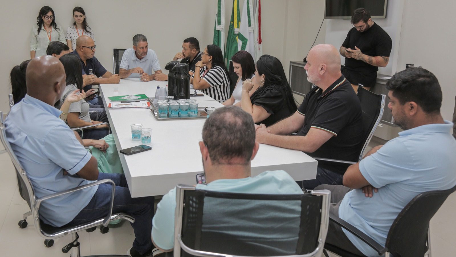 Parlamentares e Sindiscam conversam sobre Data Base 2025