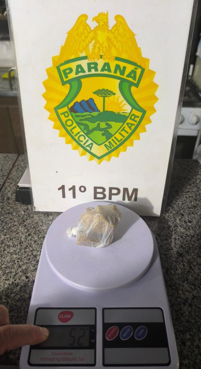 MOTO E DROGAS SÃO APRENDIDOS EM FÊNIX, MOTOCICLISTA É  PRESO