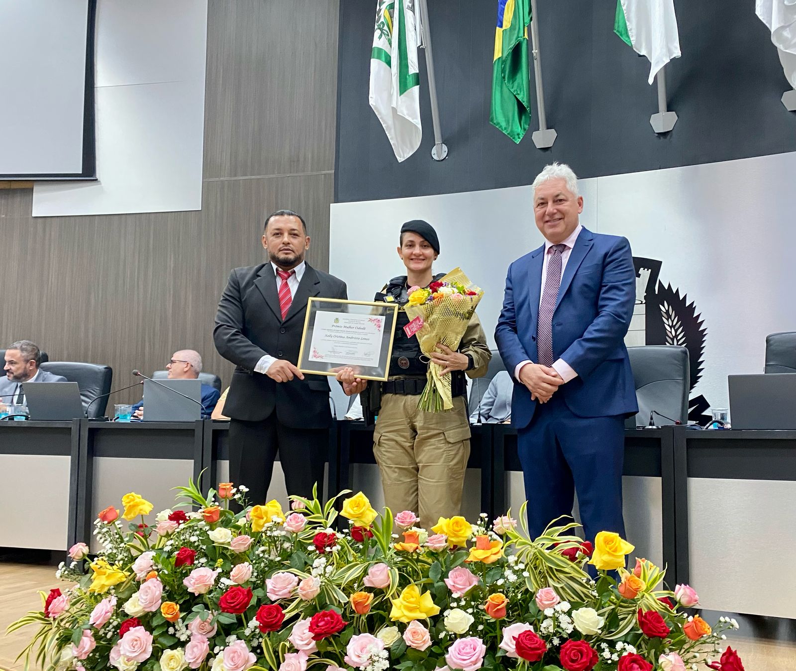 Soldado Kelly é Homenageada pela sua  Dedicação à Segurança Pública