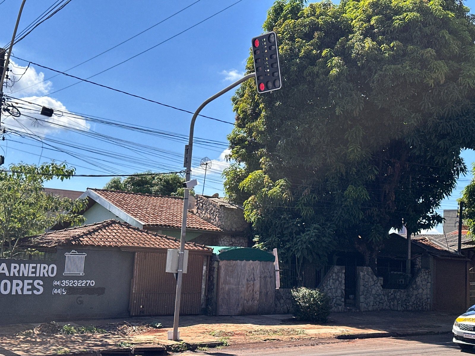 Fiscalização por câmeras nos semáforos começa nesta quinta-feira em Campo Mourão