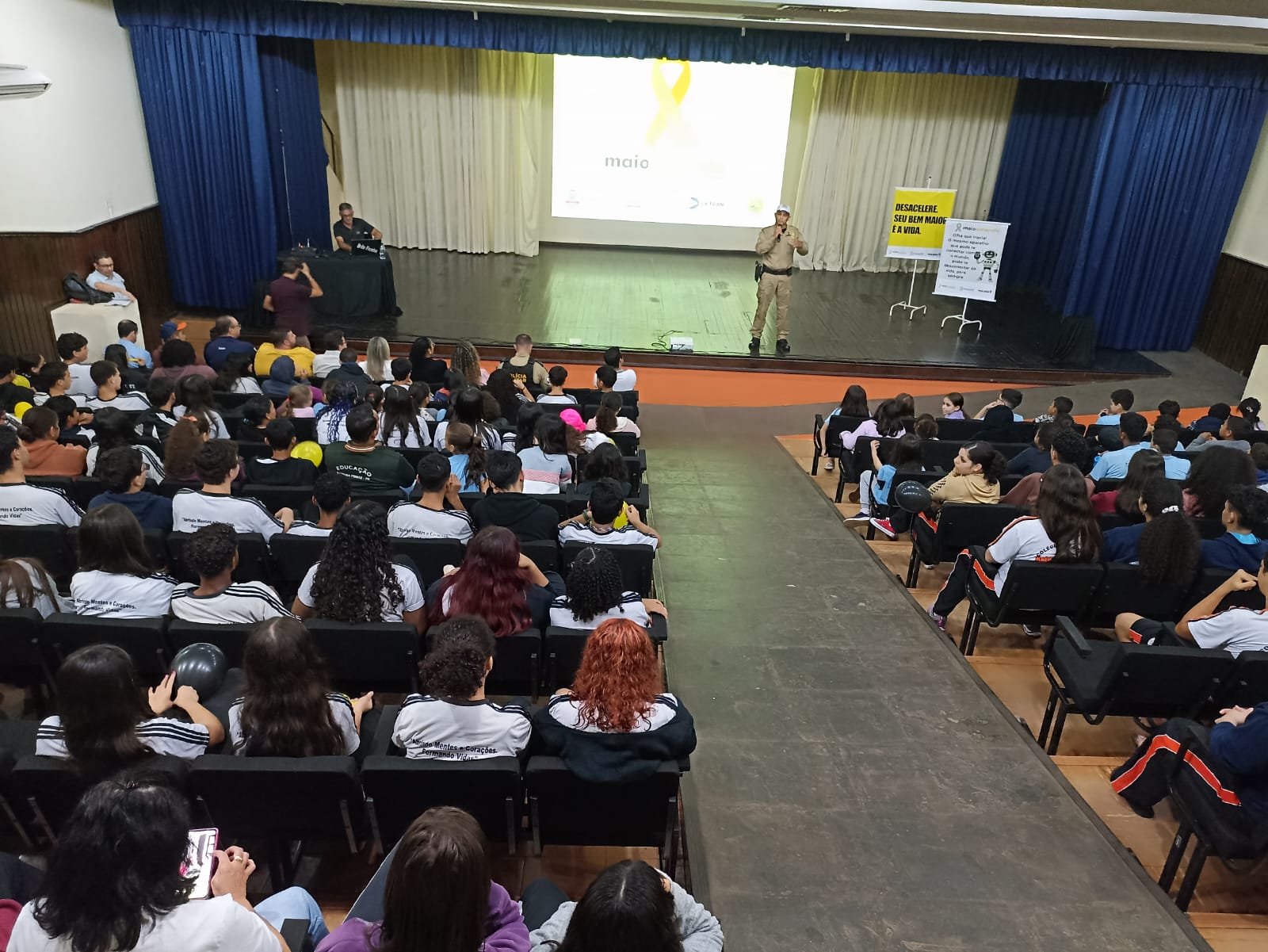 Policias Miliares ministram palestras educativas durante ações do Maio Amarelo em Barbosa Ferraz