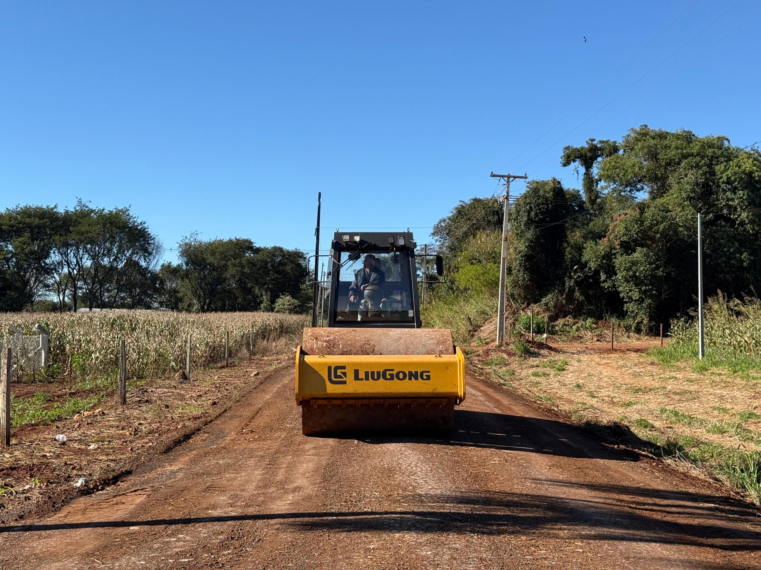 Prefeitura de Campo Mourão intensifica serviços de manutenção e melhorias na zona urbana e rural