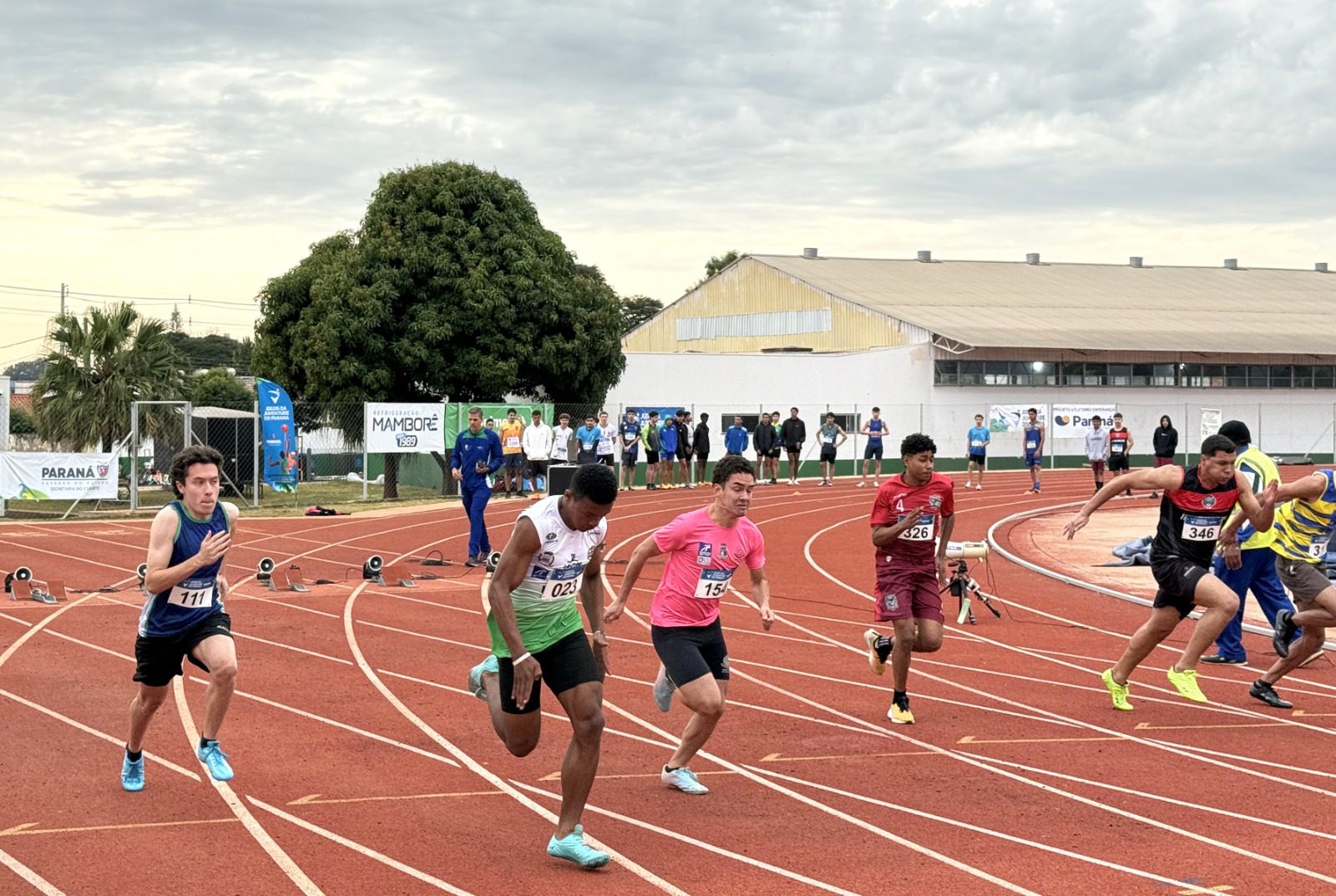 Campo Mourão recebe atletas de todo o Paraná para a fase final dos Jogos Universitários e disputa do atletismo nos Jogos da Juventude