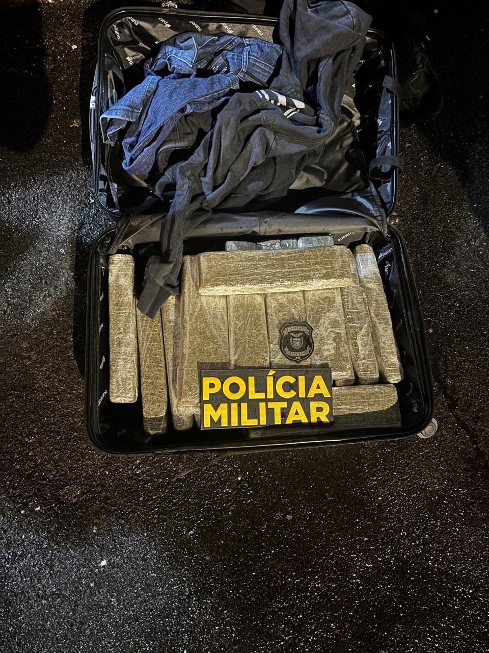 Operação conjunta apreende mais de 11 kg de maconha e prende homem em Ubiratã