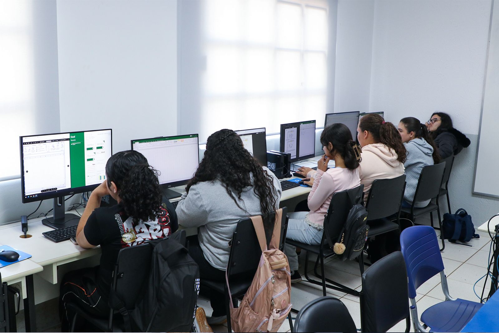 Prefeitura de Campo Mourão oferece curso gratuito de Pacote Office por meio do Centro de Iniciação Profissional