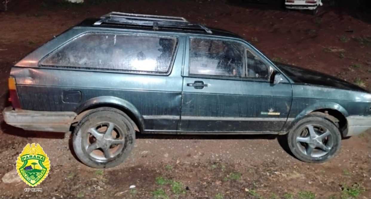 Jovem é flagrado com cigarro eletrônico e veículo com débitos em Mamborê