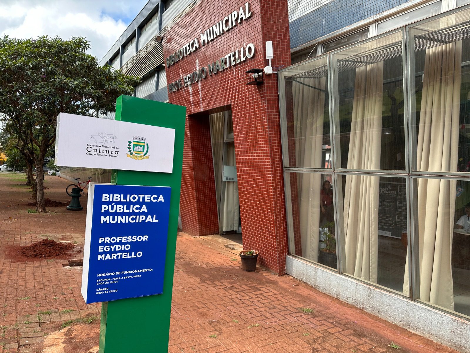 Biblioteca Pública Municipal comemora 68 anos com o projeto “Cidade Literária” em Campo Mourão