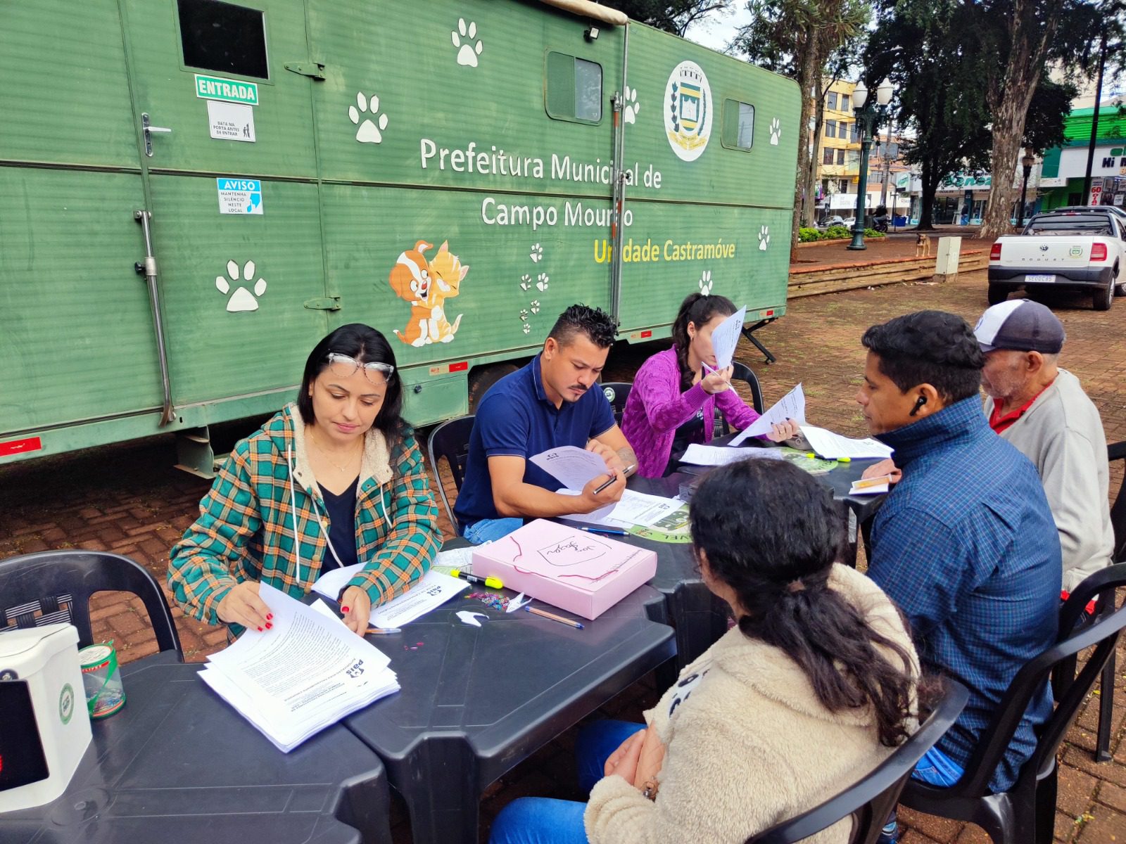 Campo Mourão abre inscrições para castramóvel neste sábado (20)