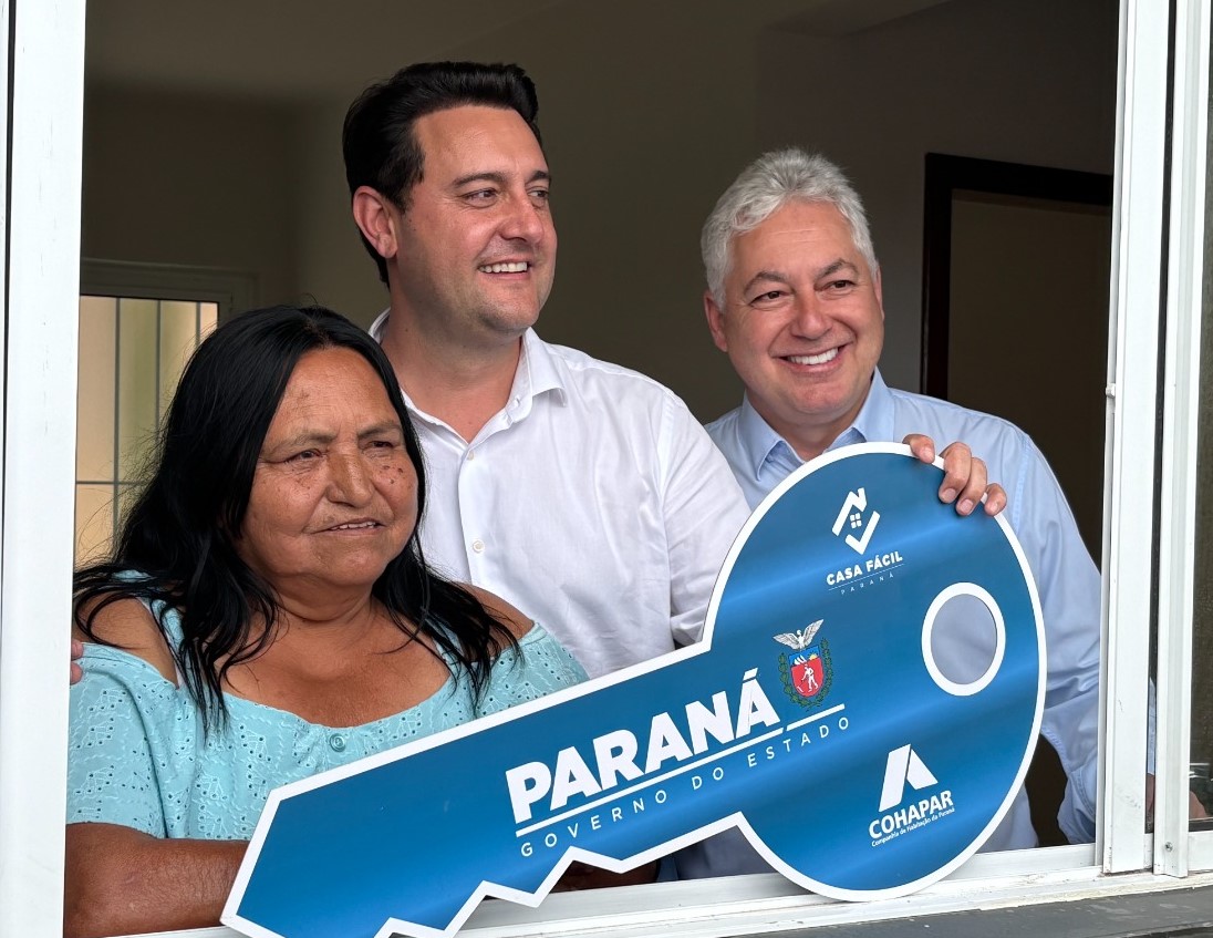 Campo Mourão inaugura Condomínio do Idoso com presença do governador Ratinho Junior