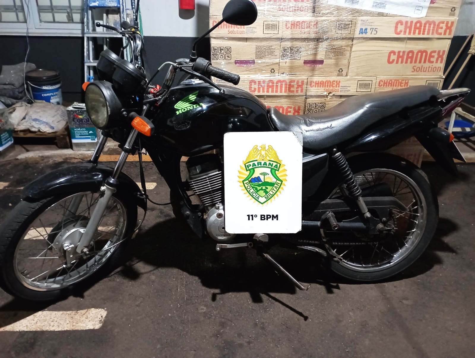 Perigo nas Ruas: Condutor é Preso Após Manobras Arriscadas com Moto Adulterada