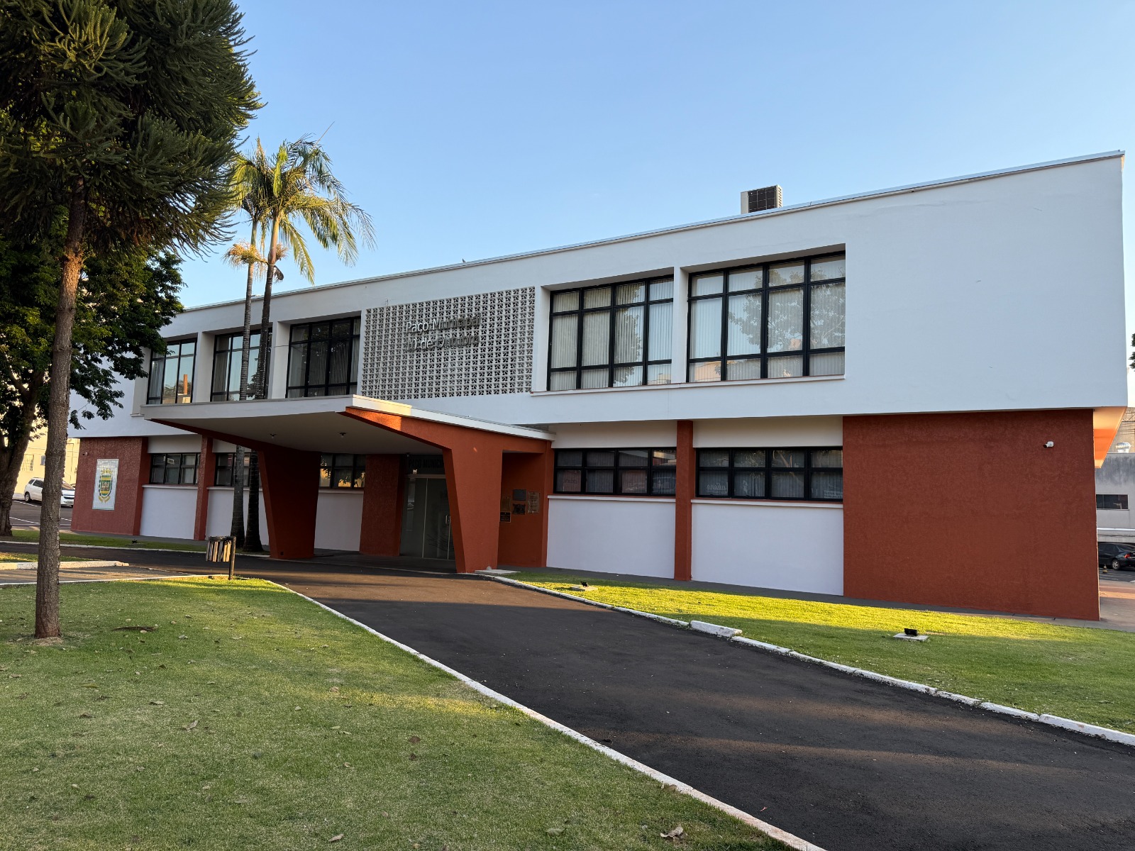 Prefeitura anuncia homenageados com a Comenda do Mérito Mourãoense