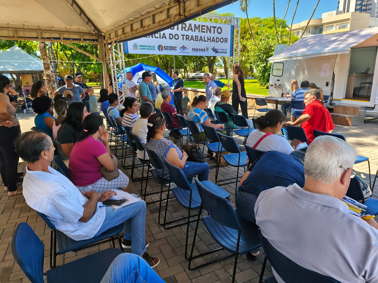 Feirão de Emprego em Campo Mourão aposta em trabalhadores cinquentenários