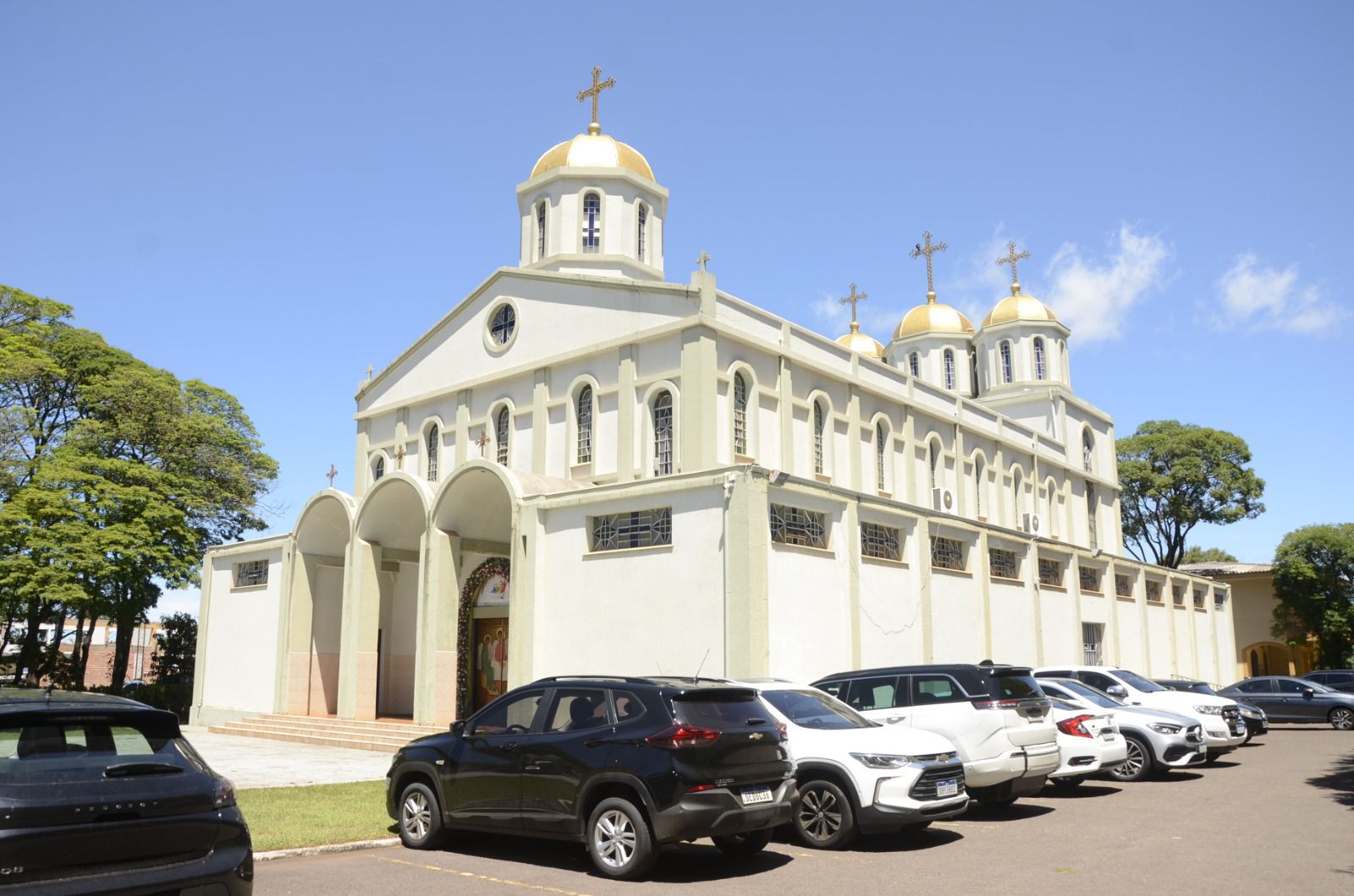 Patrimônio vivo: prédios e monumentos que contam a história de Campo Mourão