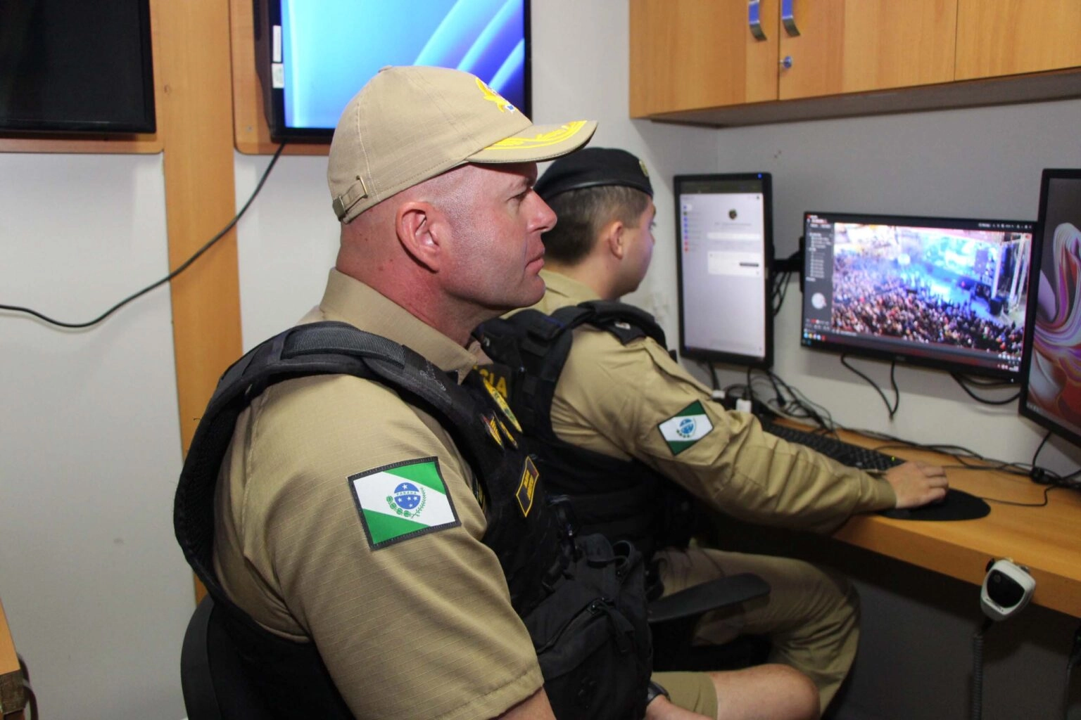 Litoral do Paraná recebe 116 câmeras inteligentes para reforçar segurança no verão