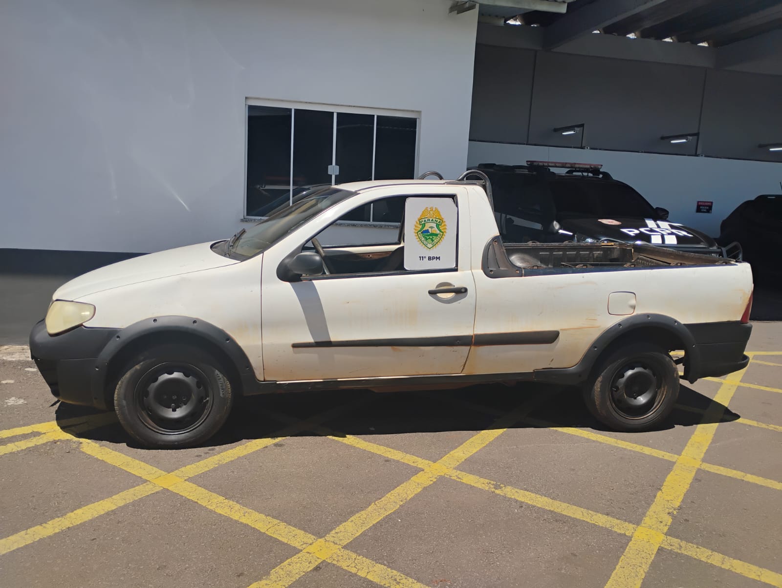 Polícia Recupera Veículo Furtado e Detém Motorista em Campo Mourão