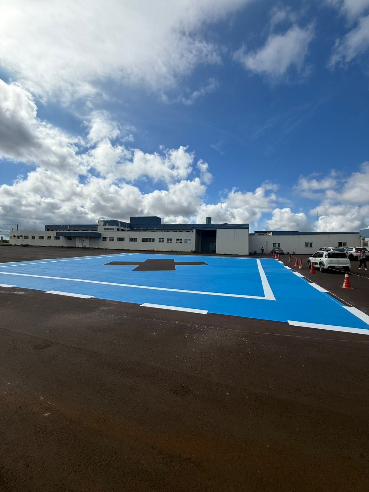 Diretran realiza sinalização do estacionamento e implantação de heliponto na Santa Casa de Campo Mourão