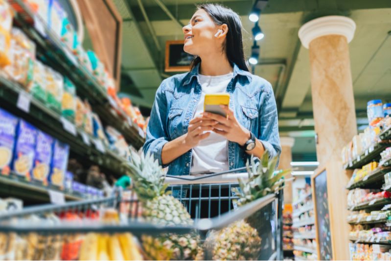 Pesquisa do Procon de Campo Mourão mostra queda no menor preço da cesta básica em fevereiro