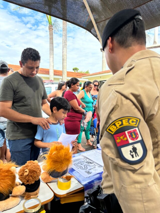Abertura dos Quartéis reúne cerca de 4 mil pessoas em Campo Mourão