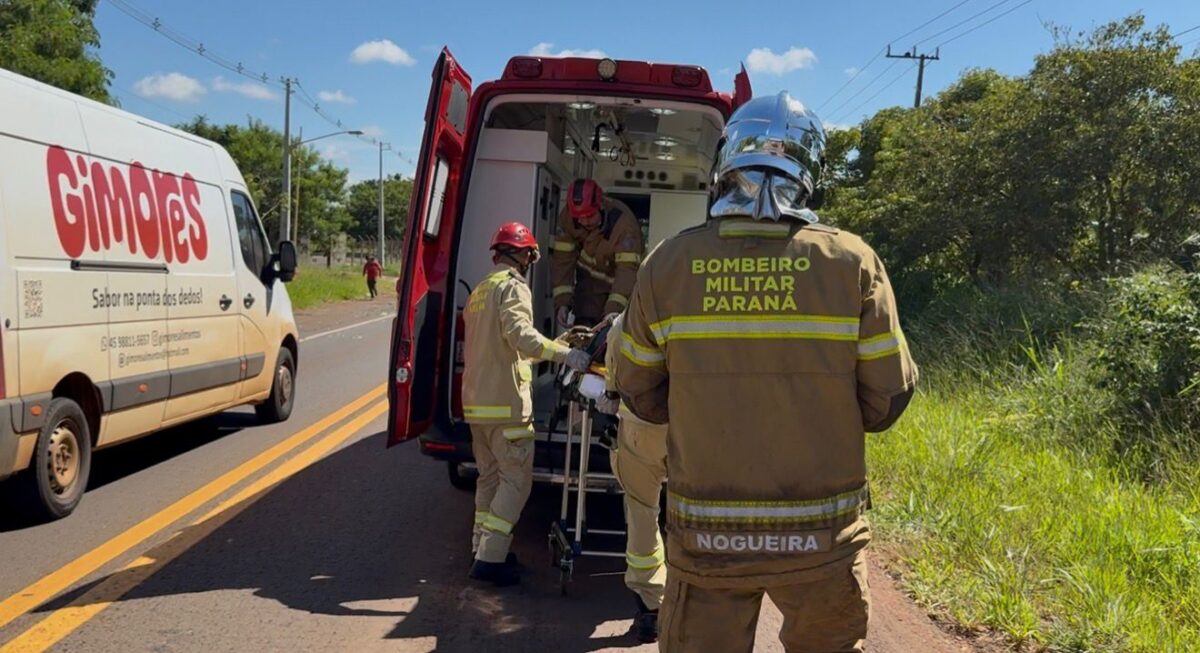 Motorista fica ferido após capotamento na PR-558, próximo ao portal de Araruna