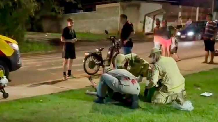 Noite de acidentes graves deixa ciclistas feridos em Campo Mourão