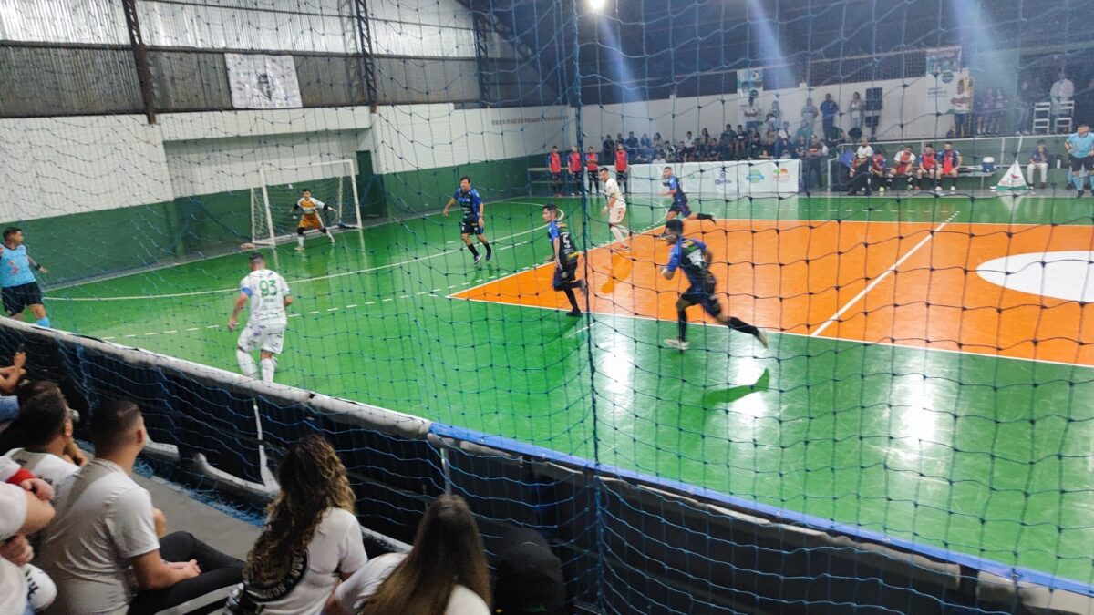 Campeonato Popular de Futsal começa nesta quarta com 30 equipes