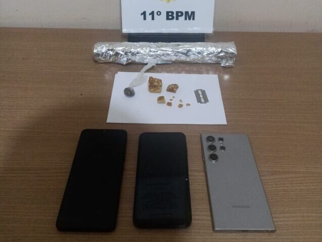 PM prende dois suspeitos de tráfico e recupera celular furtado em Campo Mourão