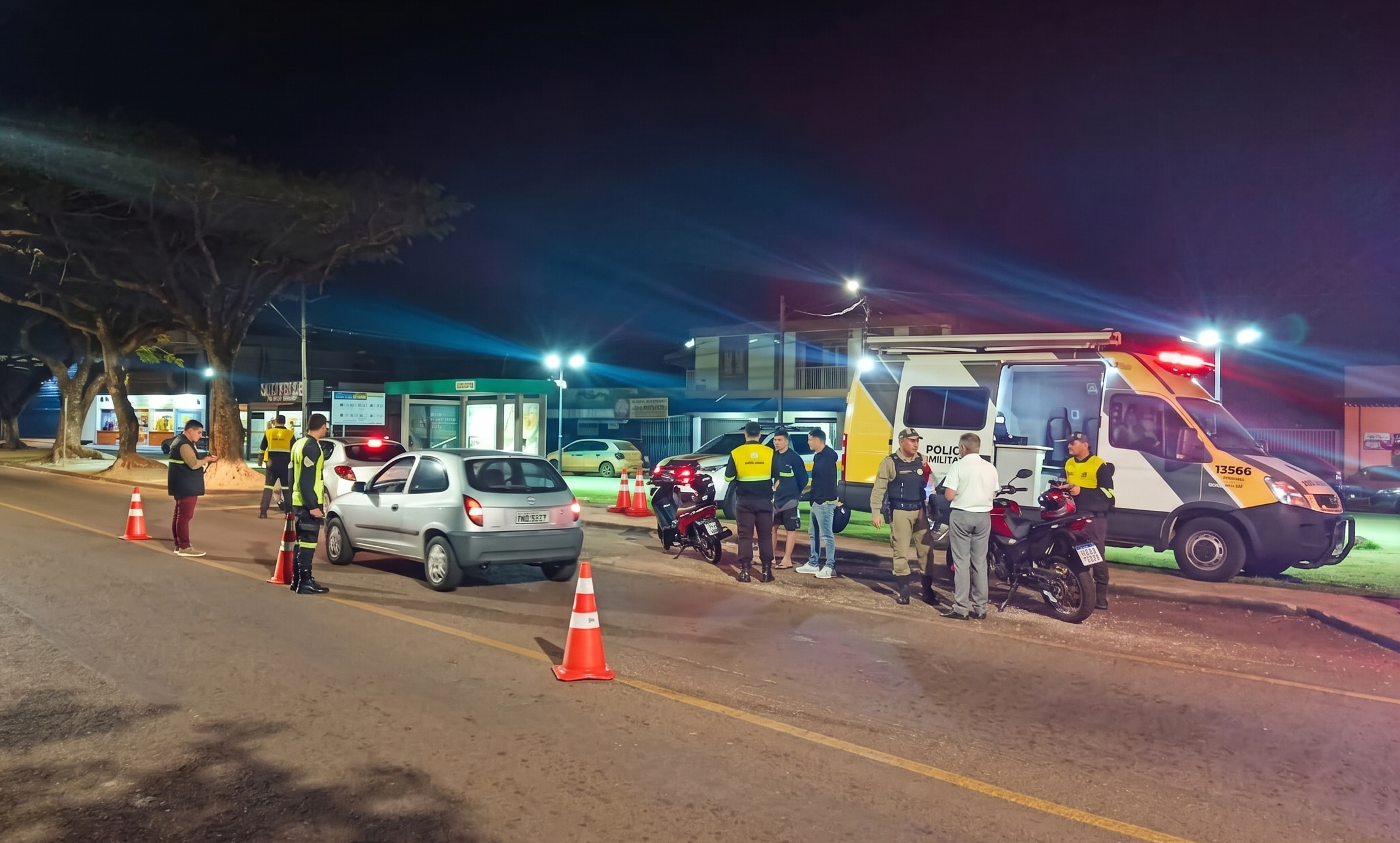 Operação Lei Seca aborda veículos e motoristas no centro de Campo Mourão