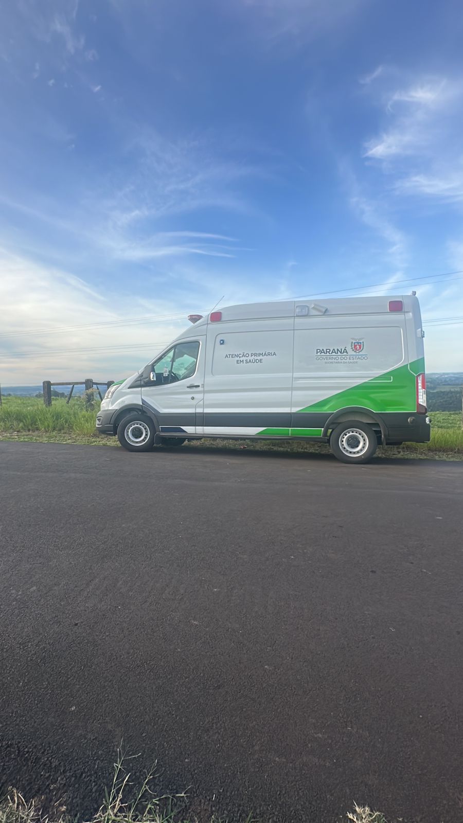 Ambulância de Laranjal é encontrada abandonada na PR-364 em Altamira do Paraná