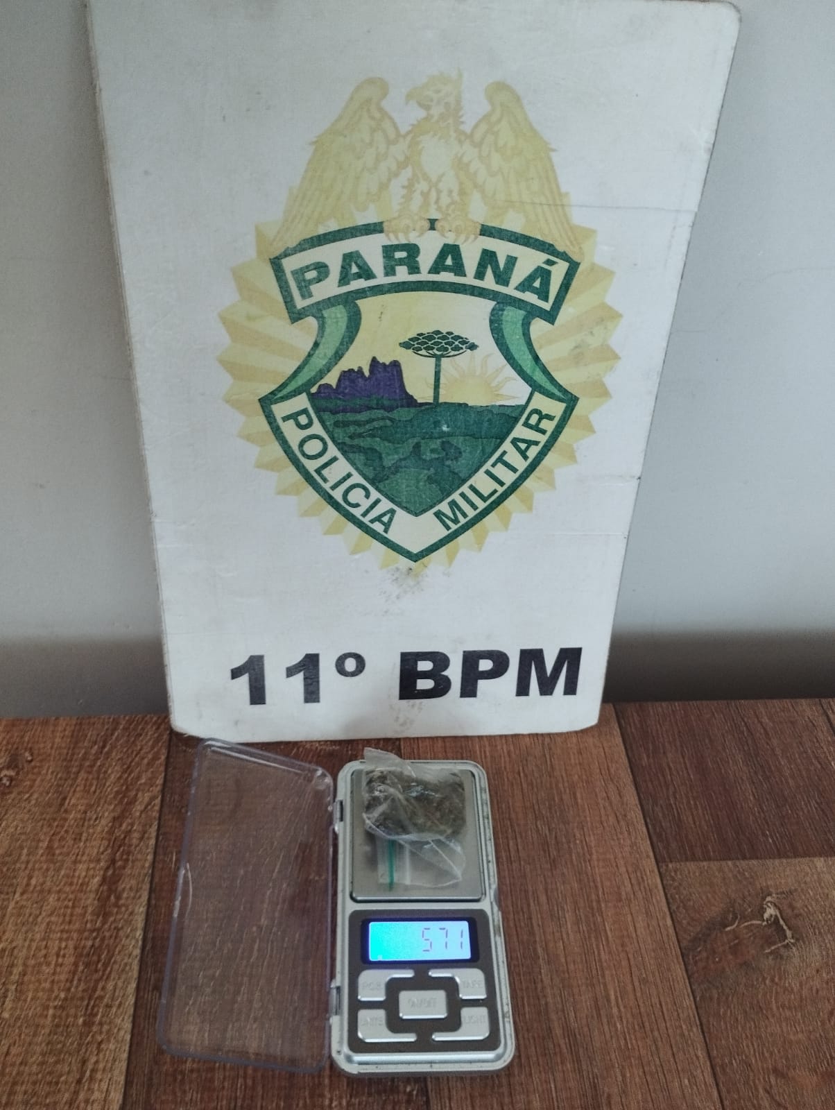 Polícia Militar e Receita Federal apreendem carga de cigarros e eletrônicos em Engenheiro Beltrão