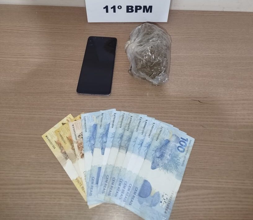 Homem e familiar são presos em Campo Mourão por tráfico, adulteração veicular, lesão corporal e injúria