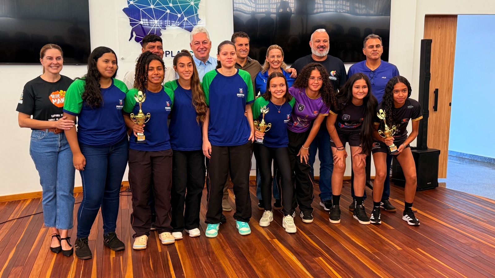 Campo Mourão premia campeões da Fase Municipal dos Jogos Escolares 2026