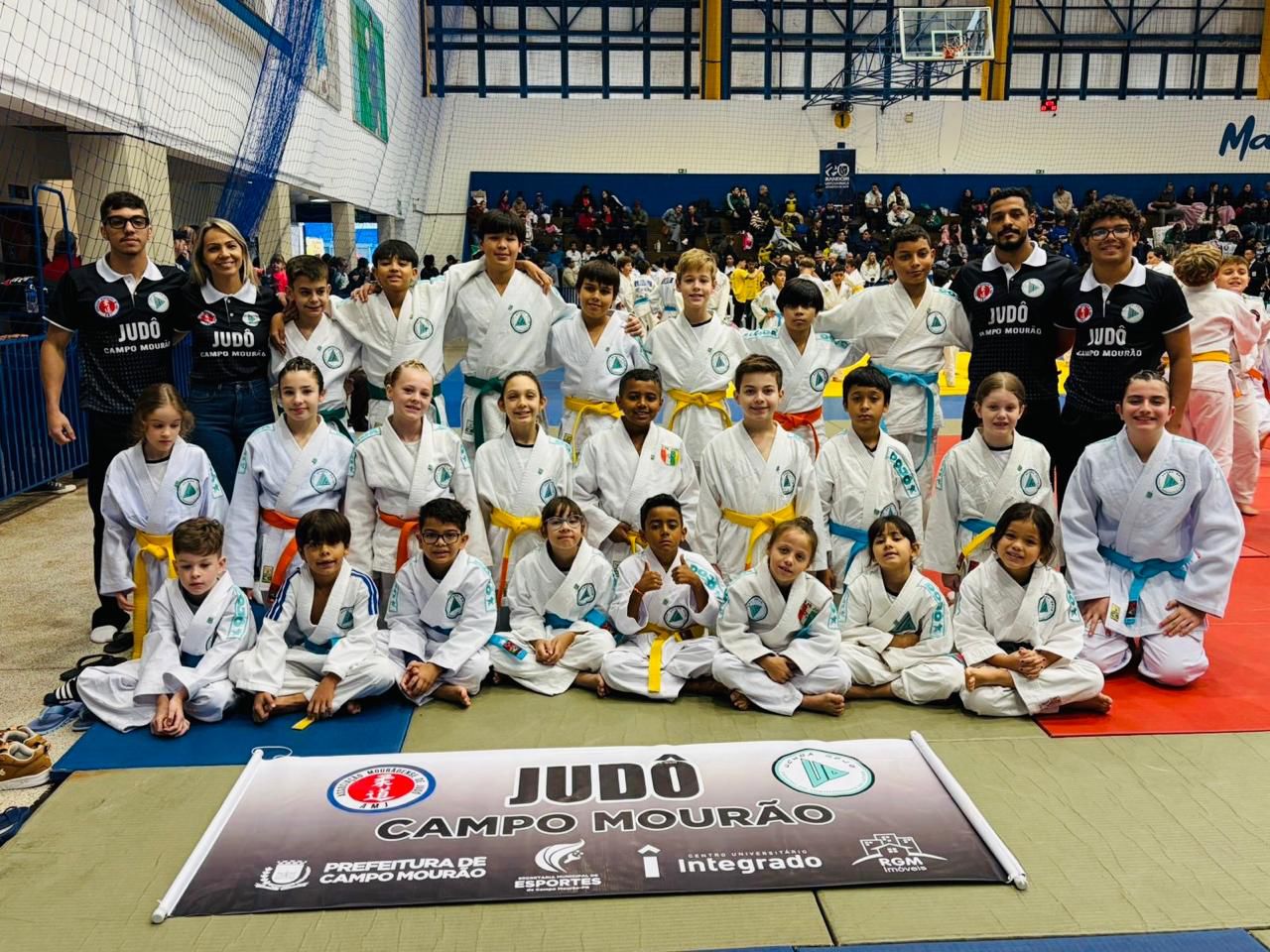 Judô de Campo Mourão conquista 22 medalhas e se destaca em competição estadual