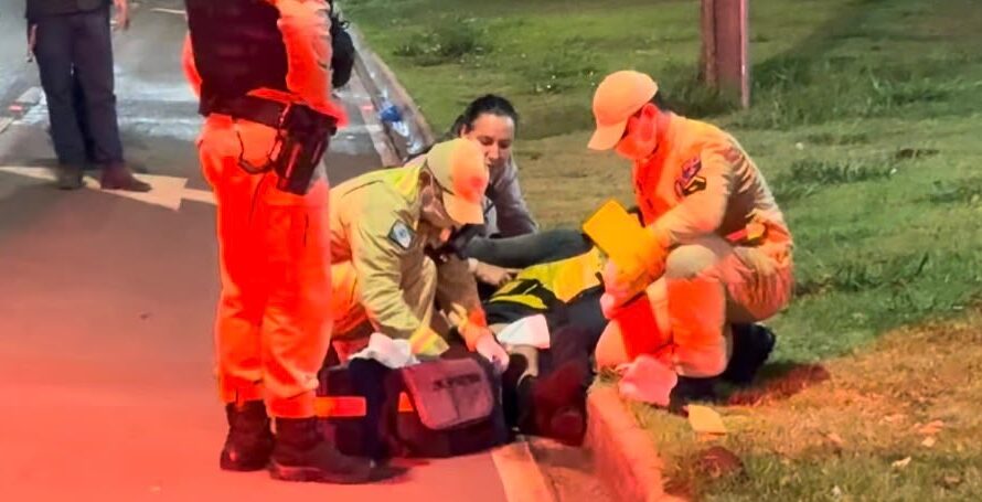 Duas motocicletas se envolvem em acidente e dois motociclistas ficam feridos na PR-158, em Campo Mourão