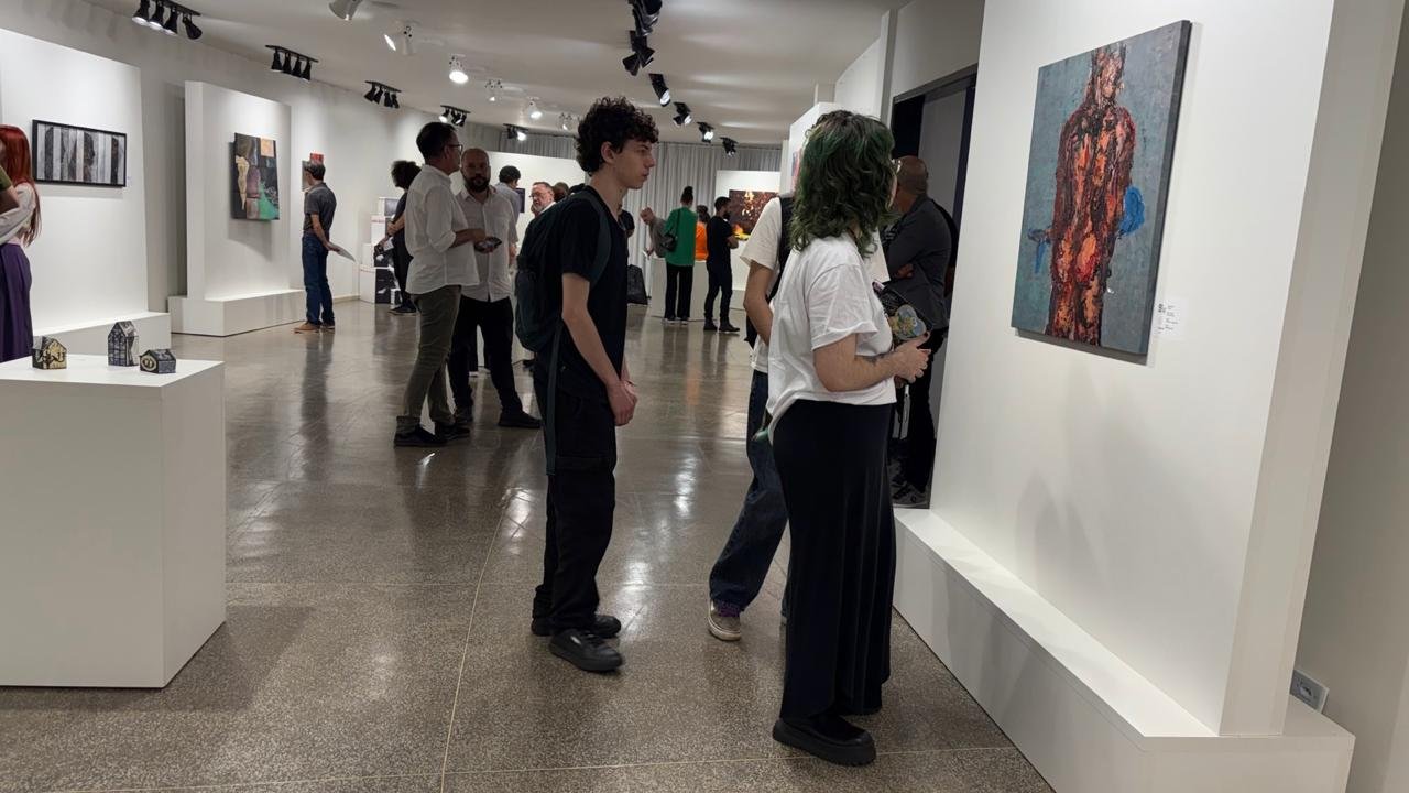 10º Salão de Arte Contemporânea de Campo Mourão reúne artistas de oito estados brasileiros