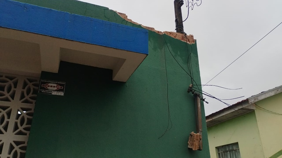 Furto de fios de internet limita atendimento na UBS Lar Paraná