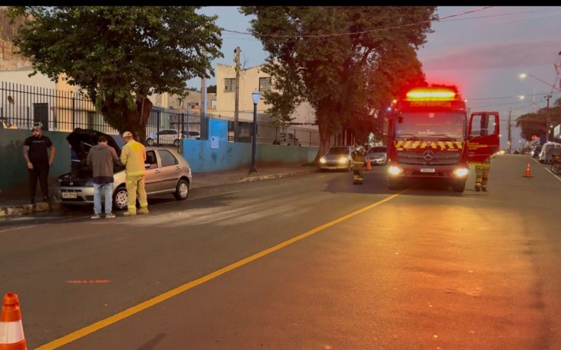 Princípio de incêndio mobiliza Bombeiros no centro de Campo Mourão