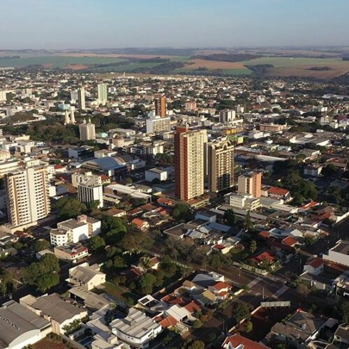 Campo Mourão se destaca com o 3º maior PIB per capita do Paraná e avanços na competitividade