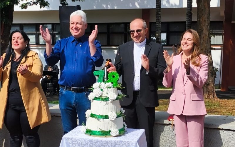 Campo Mourão, 78 anos: ato cívico e premiação de estudantes