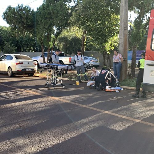 Acidente de trânsito em frente ao cemitério deixa motociclista ferido