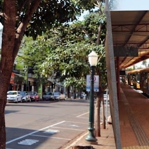 Campo Mourão reajusta tarifas do estacionamento rotativo e transporte coletivo a partir de agosto