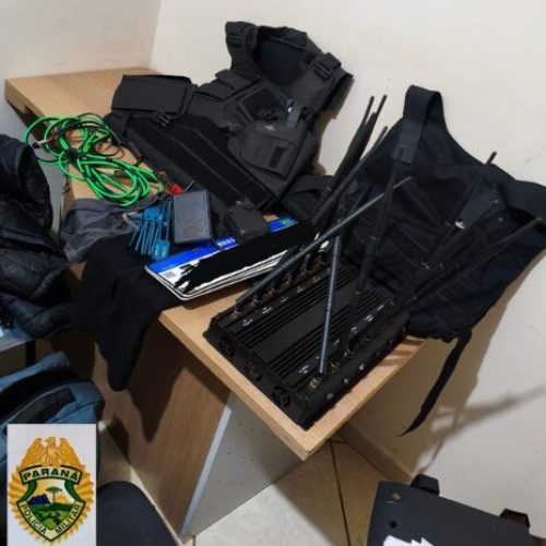 Policia Militar recupera veículos furtados e apreende materiais ilícitos em Campo Mourão