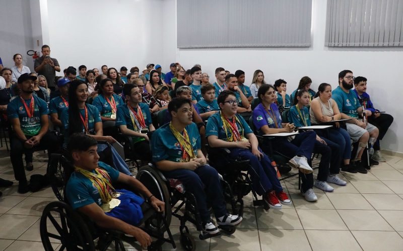 Campo Mourão celebra conquistas de atletas paradesportivos e reforça investimentos no esporte