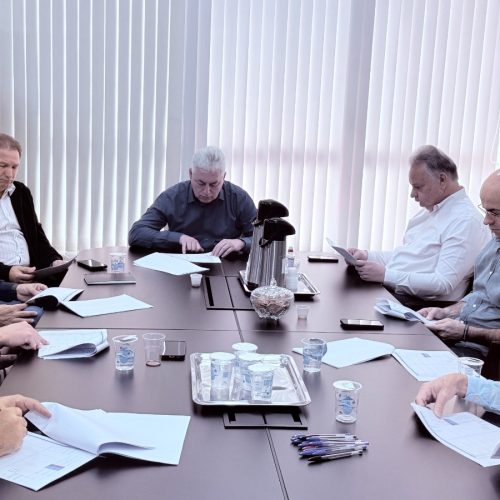 Prefeitos se reúnem em Campo Mourão para discutir ações sobre pedágio na região que será leiloado em breve