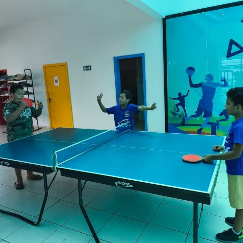 Colônia de Férias oferece várias atividades para crianças e adolescentes atendidos por programas sociais