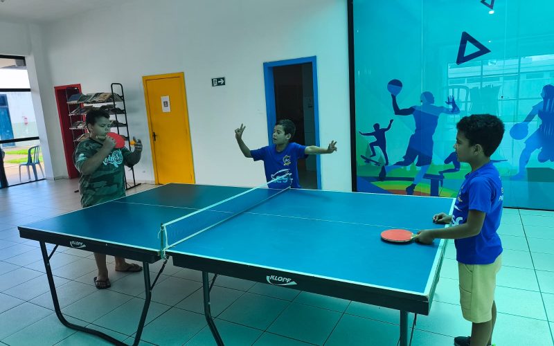 Colônia de Férias oferece várias atividades para crianças e adolescentes atendidos por programas sociais