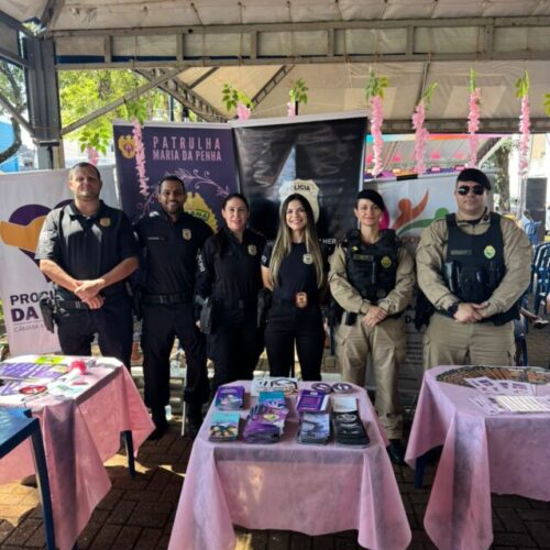 11º BPM realiza orientações da Operação Mulher Segura durante evento na Praça São José