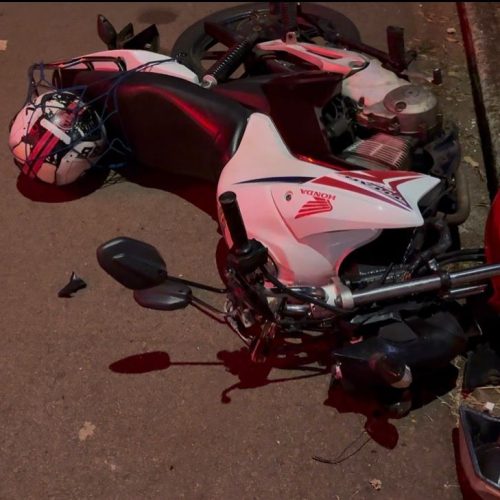 Jovem fica gravemente ferido em colisão entre ônibus e moto no Jardim Mário Figueiredo